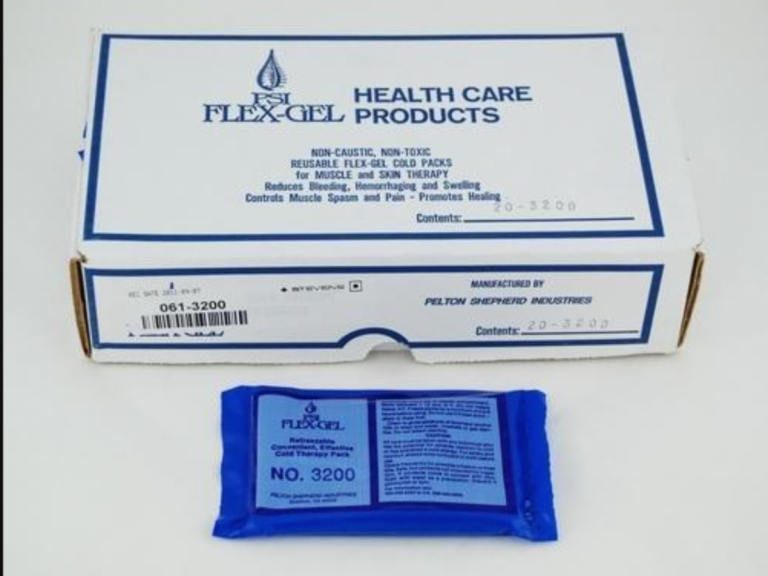 flex gel cold packs are a top product for new moms to help them through postpartum 